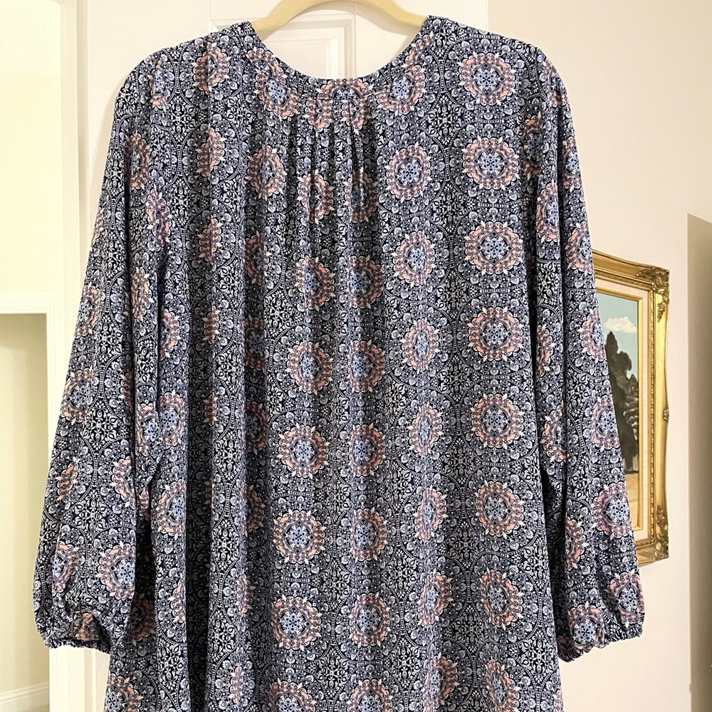 NWT Gorgeous, Flowy Stitch Fix Top 2X